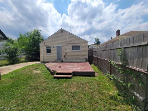 11816 Milligan Avenue Cleveland OH 44135