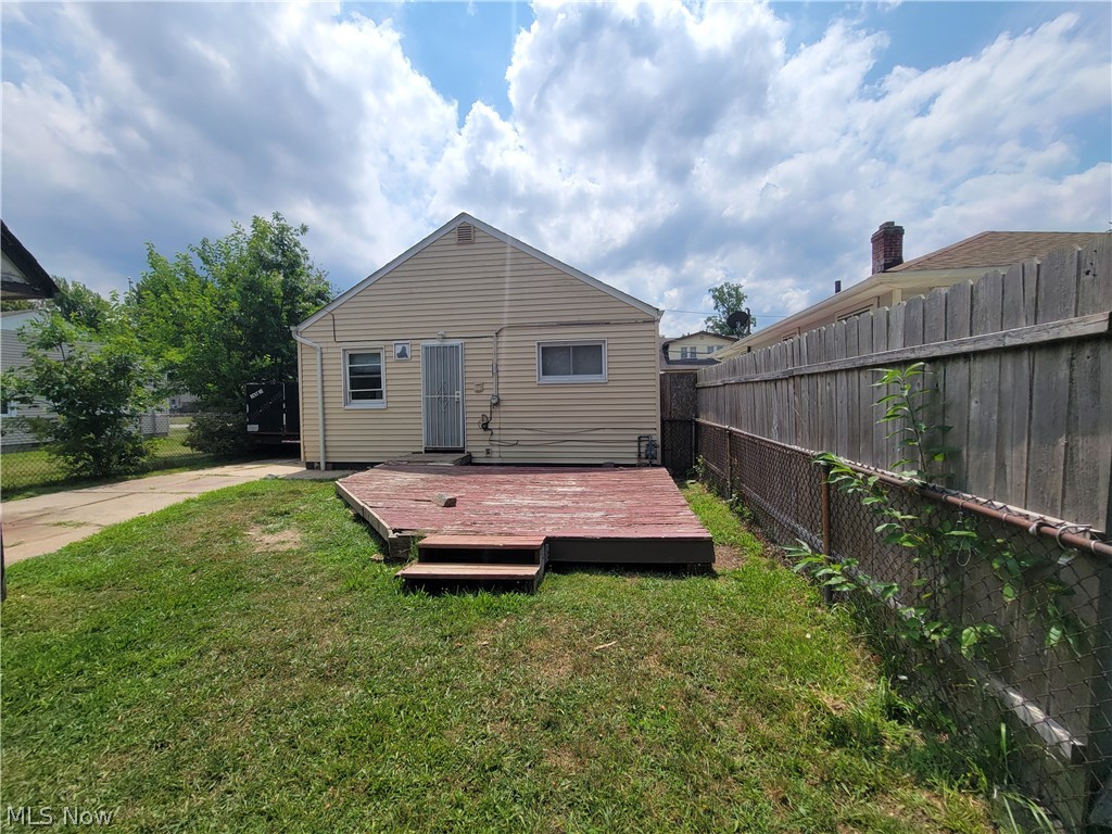 11816 Milligan Avenue Cleveland OH 44135