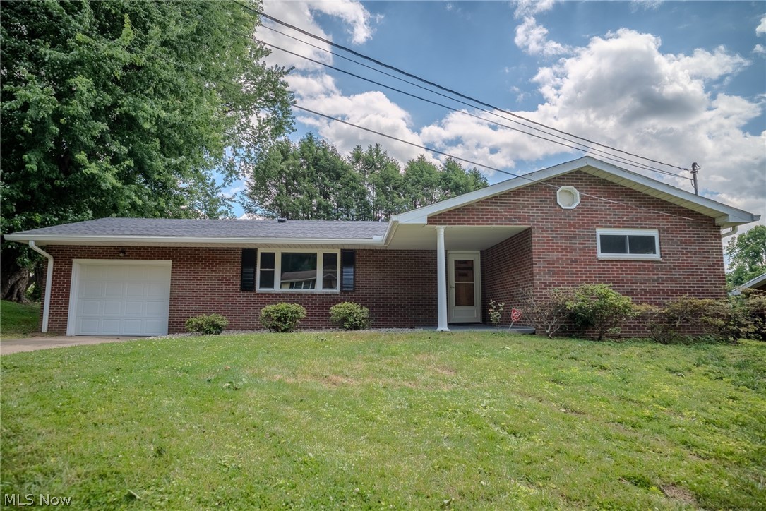 104 Randolph Road Marietta OH 45750