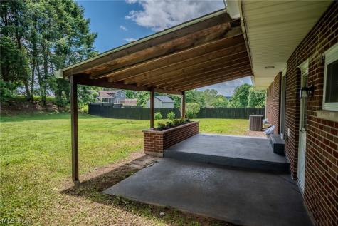 104 Randolph Road Marietta OH 45750