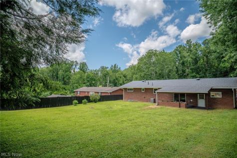 104 Randolph Road Marietta OH 45750