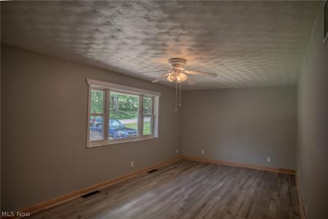 104 Randolph Road Marietta OH 45750