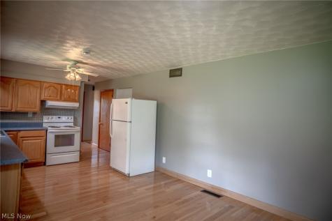 104 Randolph Road Marietta OH 45750