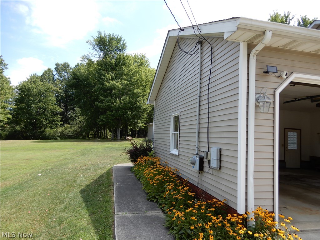 1625 Sherman Street Geneva OH 44041