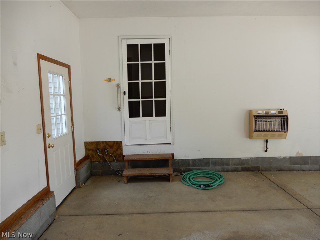 1625 Sherman Street Geneva OH 44041