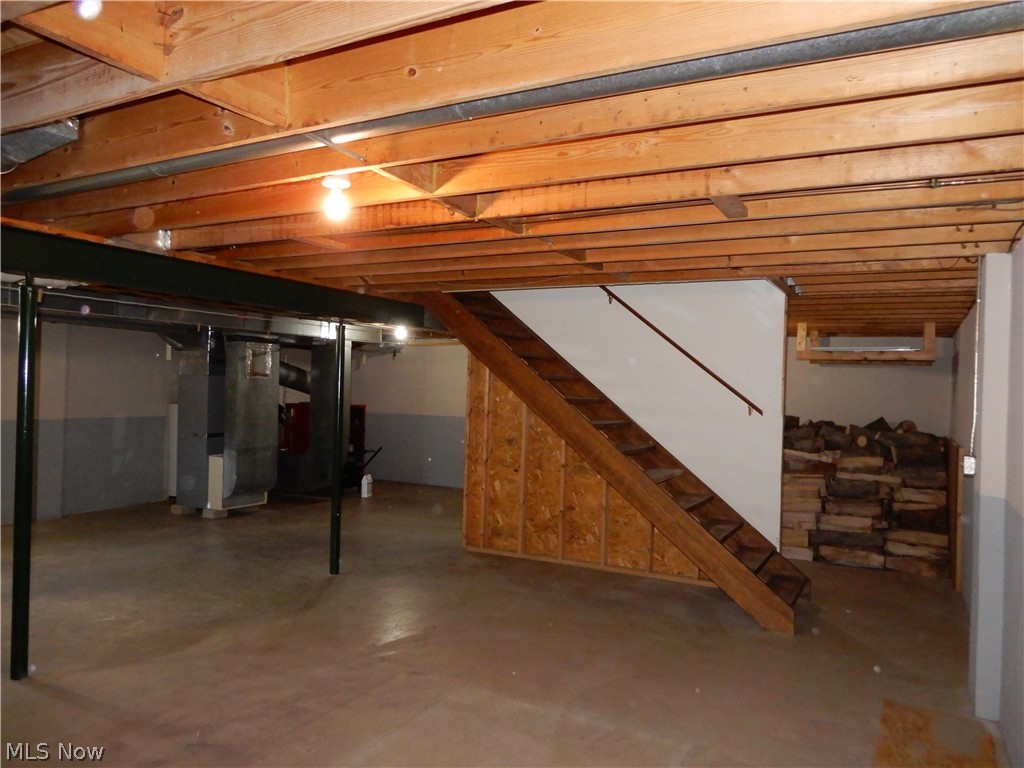 1625 Sherman Street Geneva OH 44041