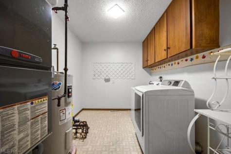 32633 Woodridge Court North Ridgeville OH 44039
