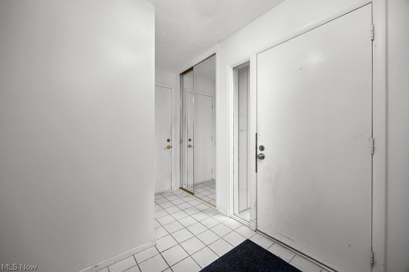 32633 Woodridge Court North Ridgeville OH 44039