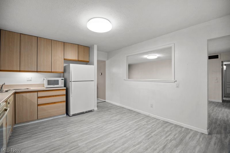32633 Woodridge Court North Ridgeville OH 44039