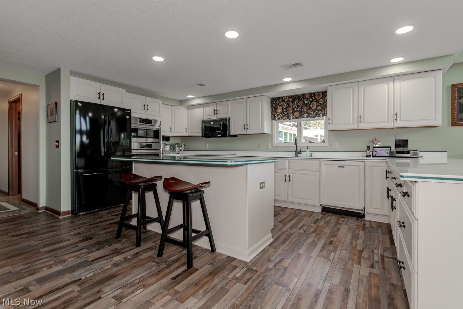 3711 Edgewater Drive Saybrook OH 44004