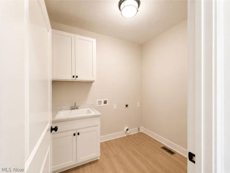 3647 Williams Court Avon OH 44011