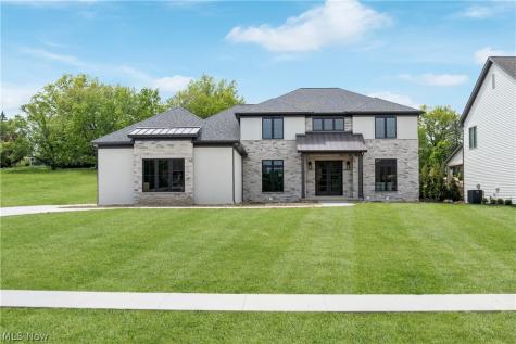 526 Sawgrass Drive Fairlawn OH 44333