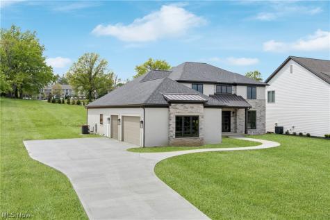 526 Sawgrass Drive Fairlawn OH 44333