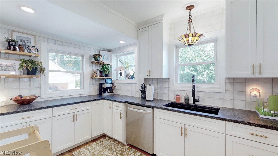 1604 Marlowe Avenue Lakewood OH 44107