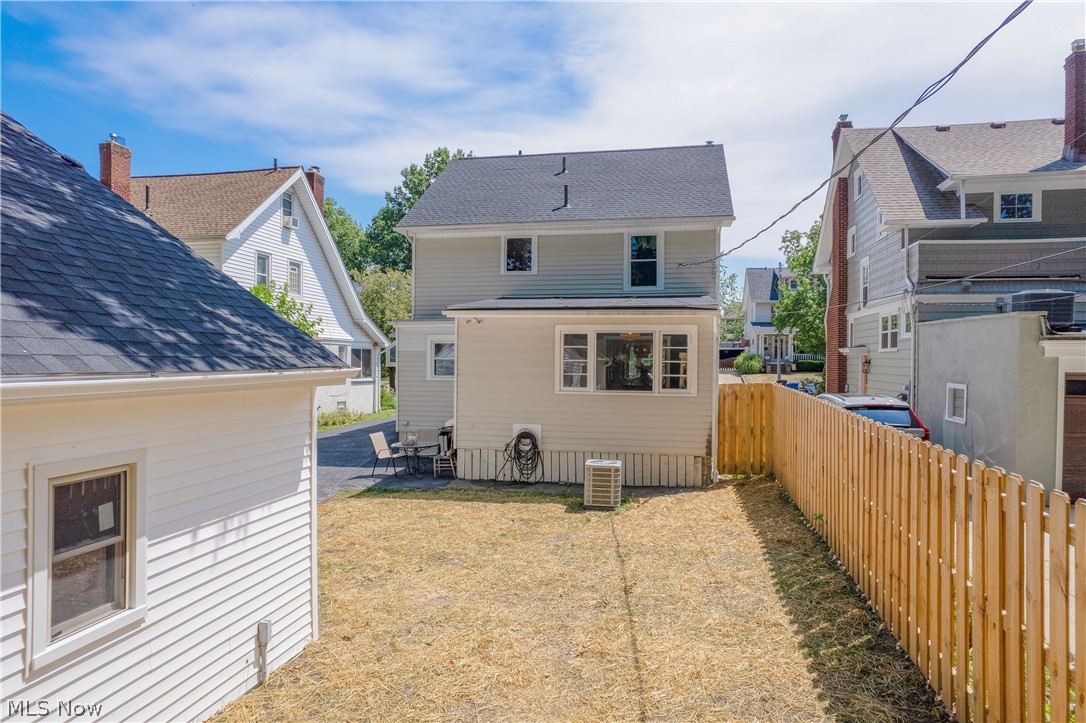 1604 Marlowe Avenue Lakewood OH 44107