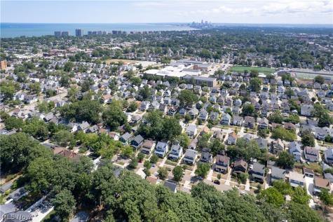 1604 Marlowe Avenue Lakewood OH 44107