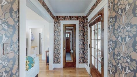 1604 Marlowe Avenue Lakewood OH 44107