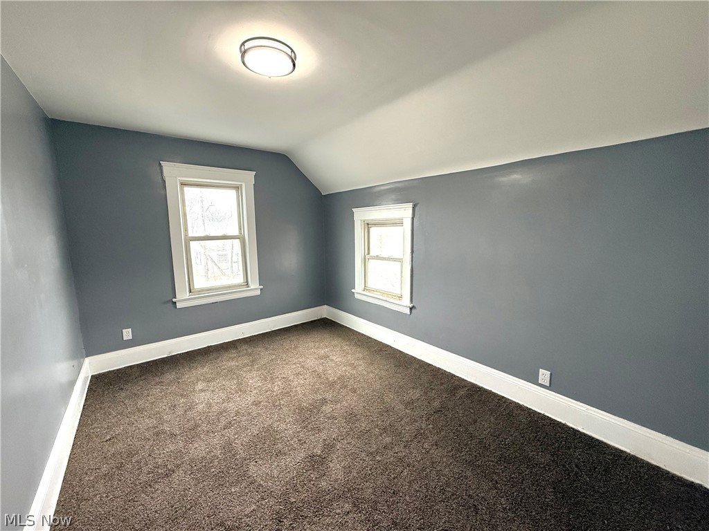 12005 Farringdon Avenue Cleveland OH 44105