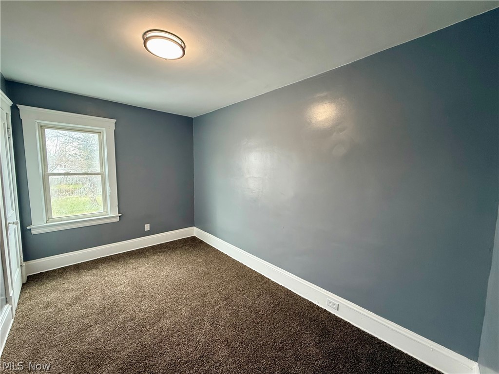 12005 Farringdon Avenue Cleveland OH 44105