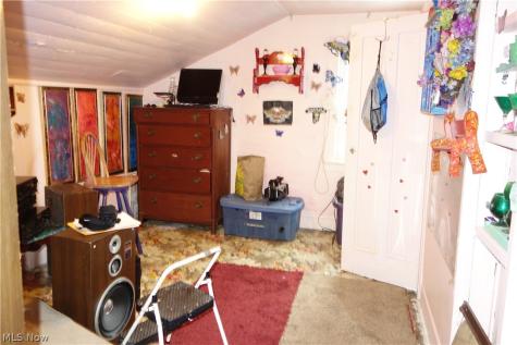 6235 Manchester Road Clinton OH 44216