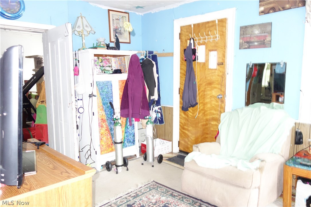 6235 Manchester Road Clinton OH 44216