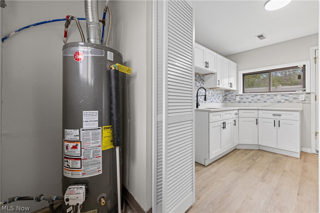 27182 Oriole Avenue Euclid OH 44132