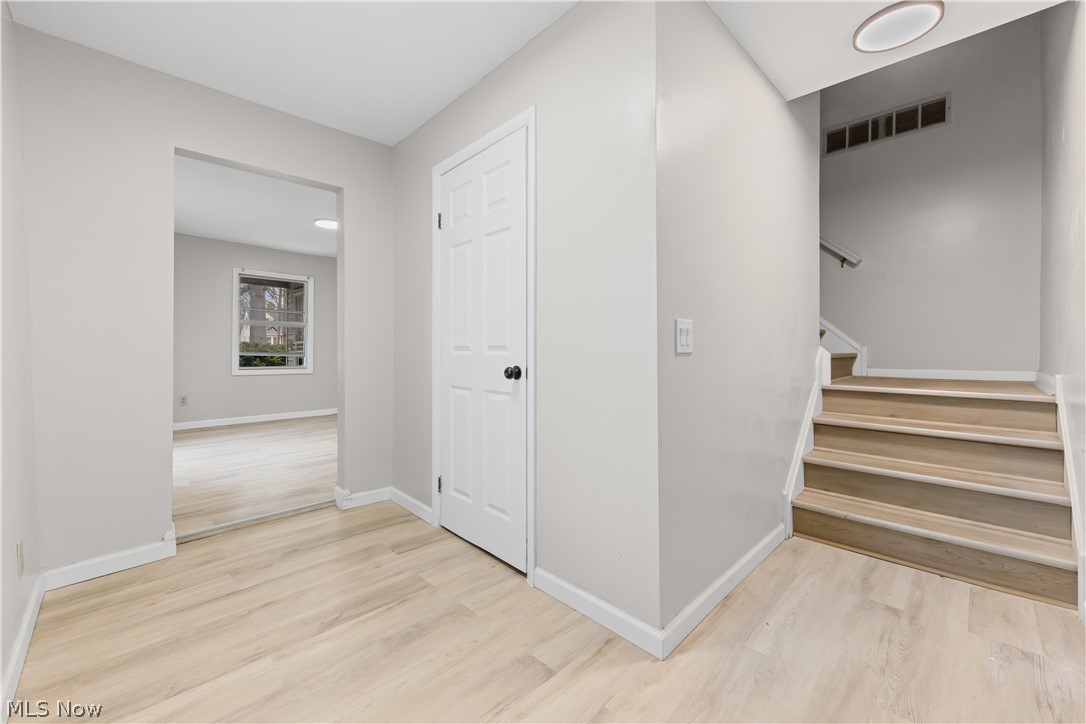 27182 Oriole Avenue Euclid OH 44132