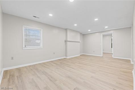 27182 Oriole Avenue Euclid OH 44132