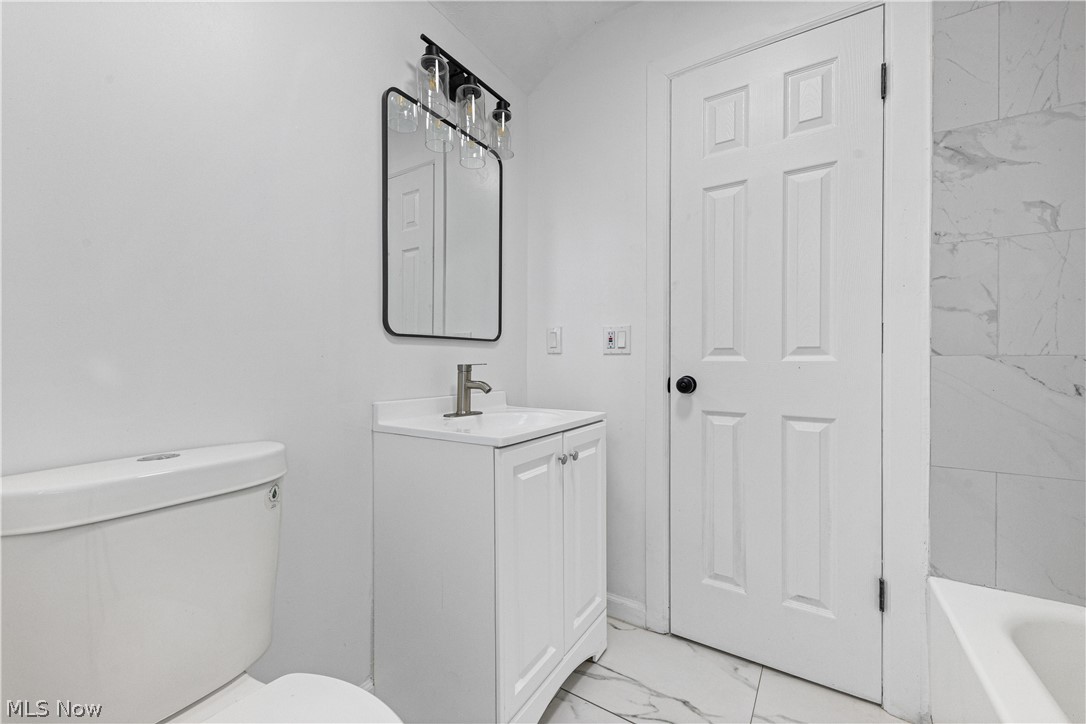 27182 Oriole Avenue Euclid OH 44132