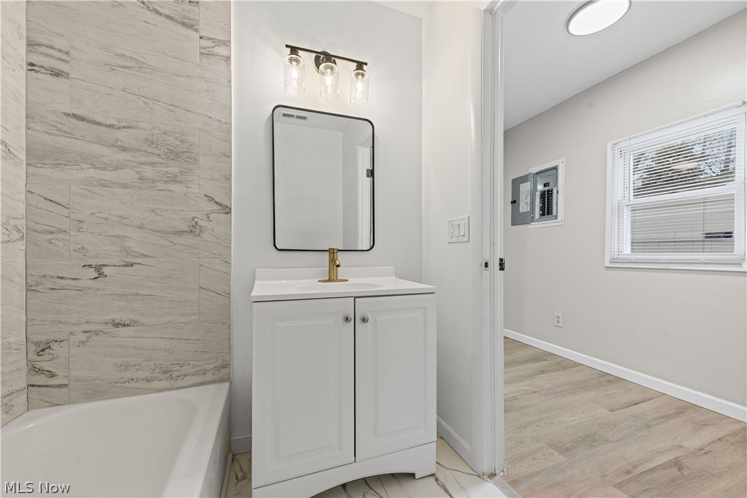 27182 Oriole Avenue Euclid OH 44132