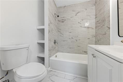 27182 Oriole Avenue Euclid OH 44132