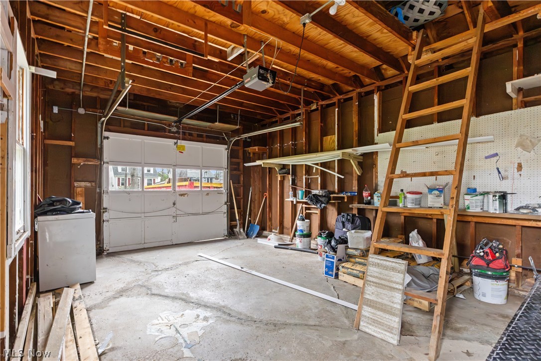 27182 Oriole Avenue Euclid OH 44132