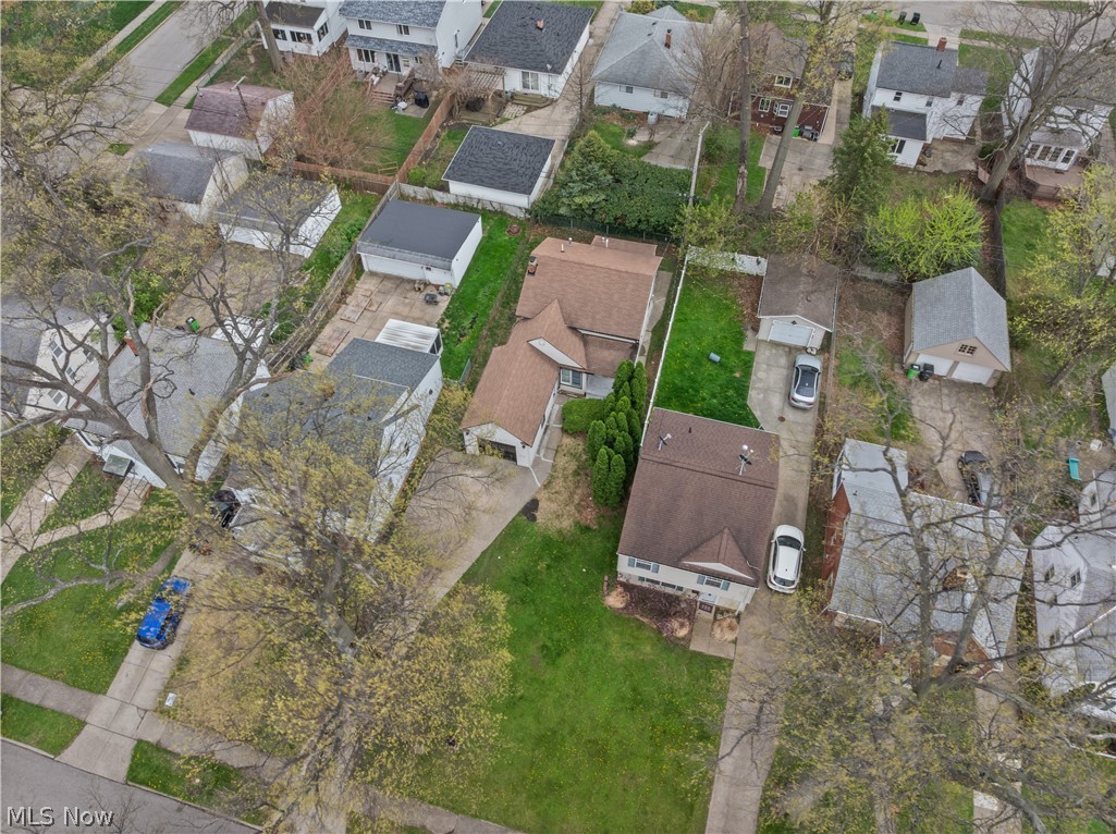 27182 Oriole Avenue Euclid OH 44132