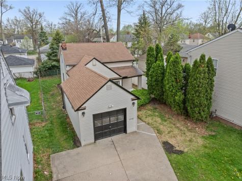 27182 Oriole Avenue Euclid OH 44132