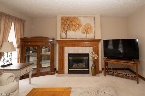 4514 Plain Center Avenue NE Canton OH 44714
