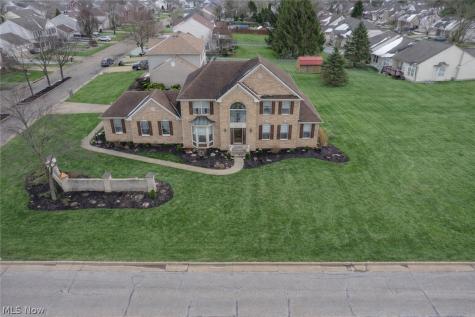 4514 Plain Center Avenue NE Canton OH 44714