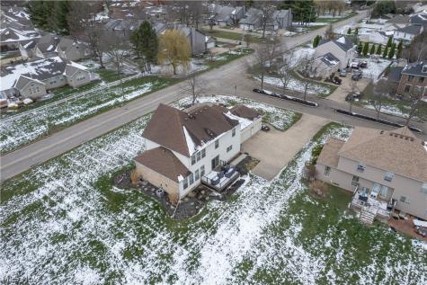 4514 Plain Center Avenue NE Canton OH 44714
