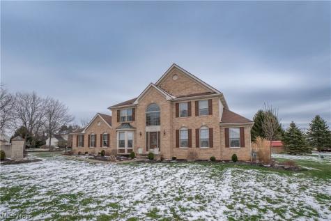 4514 Plain Center Avenue NE Canton OH 44714