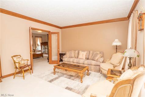 4514 Plain Center Avenue NE Canton OH 44714