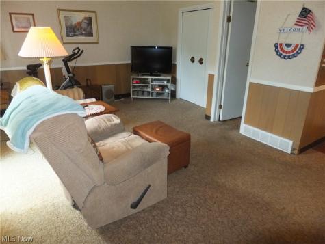 10344 N Church Drive Parma Heights OH 44130