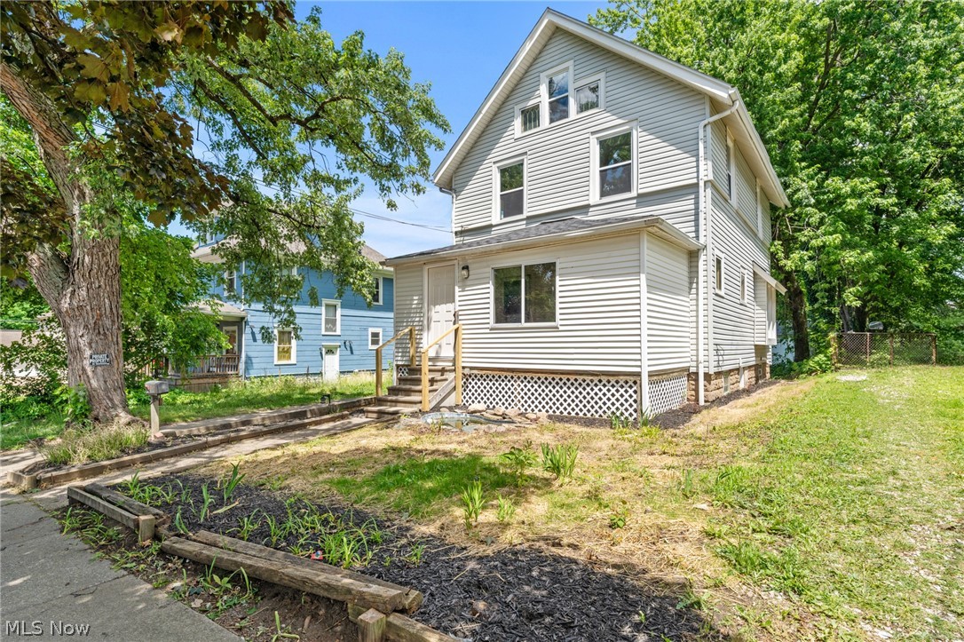 81 Cotter Avenue Akron OH 44305