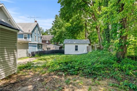 81 Cotter Avenue Akron OH 44305