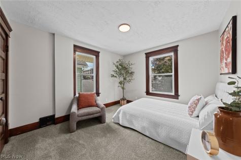 81 Cotter Avenue Akron OH 44305