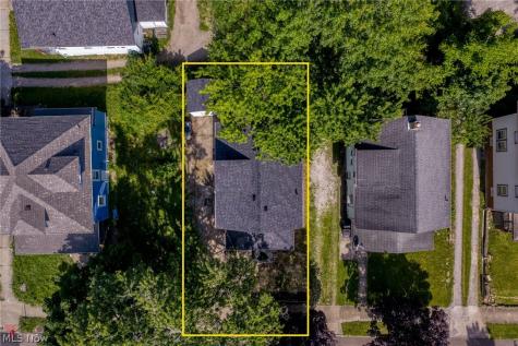 81 Cotter Avenue Akron OH 44305