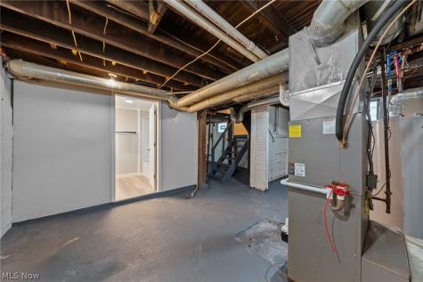 81 Cotter Avenue Akron OH 44305