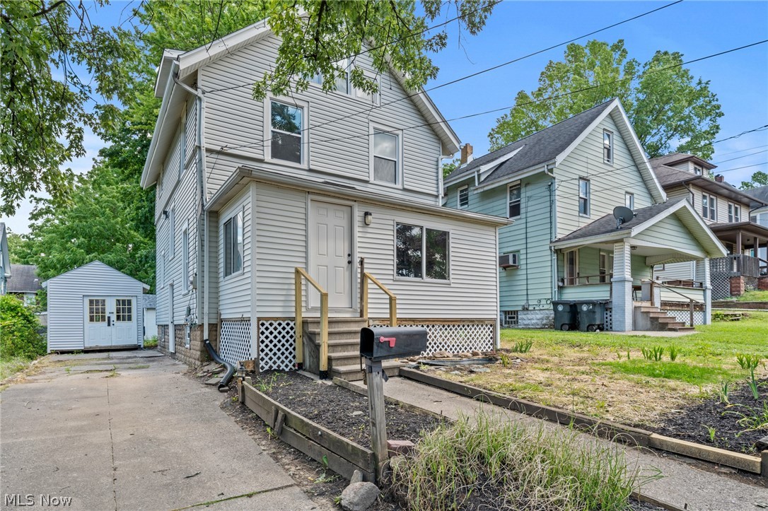 81 Cotter Avenue Akron OH 44305