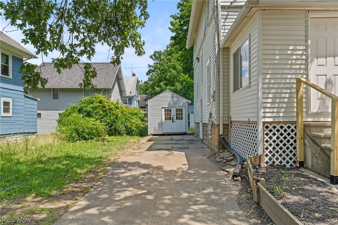 81 Cotter Avenue Akron OH 44305