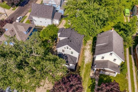 81 Cotter Avenue Akron OH 44305