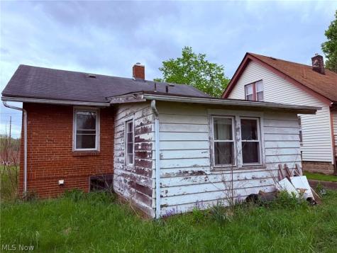 1725 Bentley Avenue Youngstown OH 44505