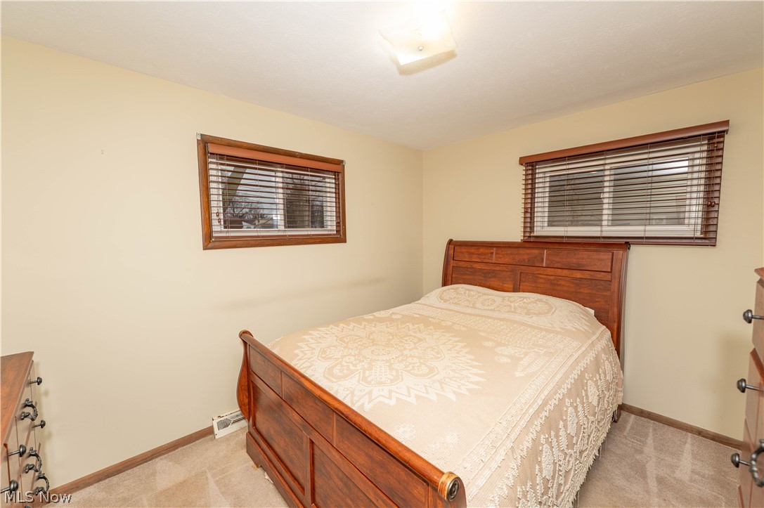 33072 Edward Avenue Eastlake OH 44095